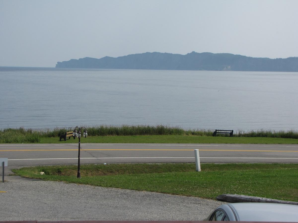 Motel Du Haut Phare Cap-des-Rosiers Oda fotoğraf